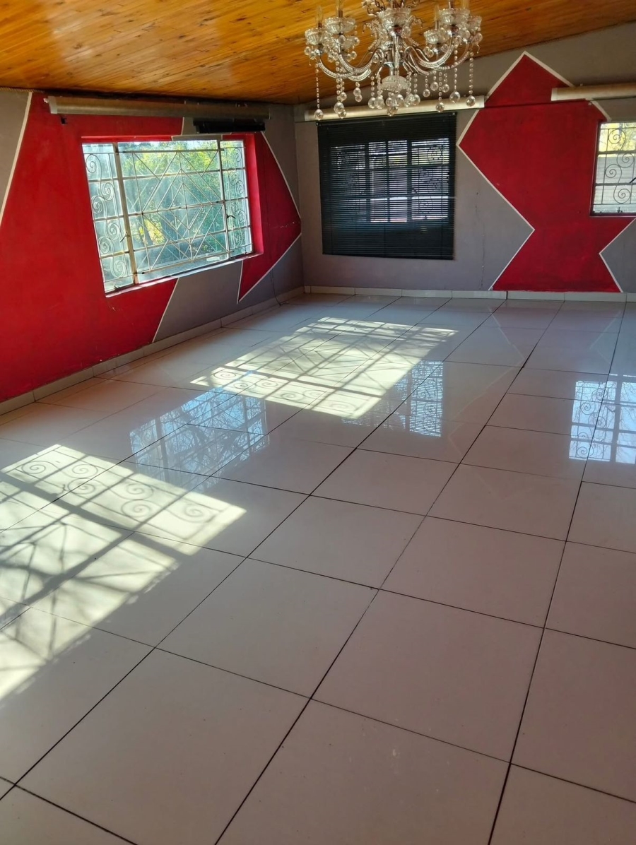 3 Bedroom Property for Sale in Bloemspruit Free State